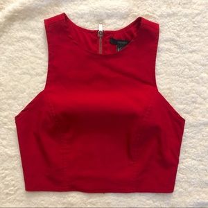 Red crop top (S)